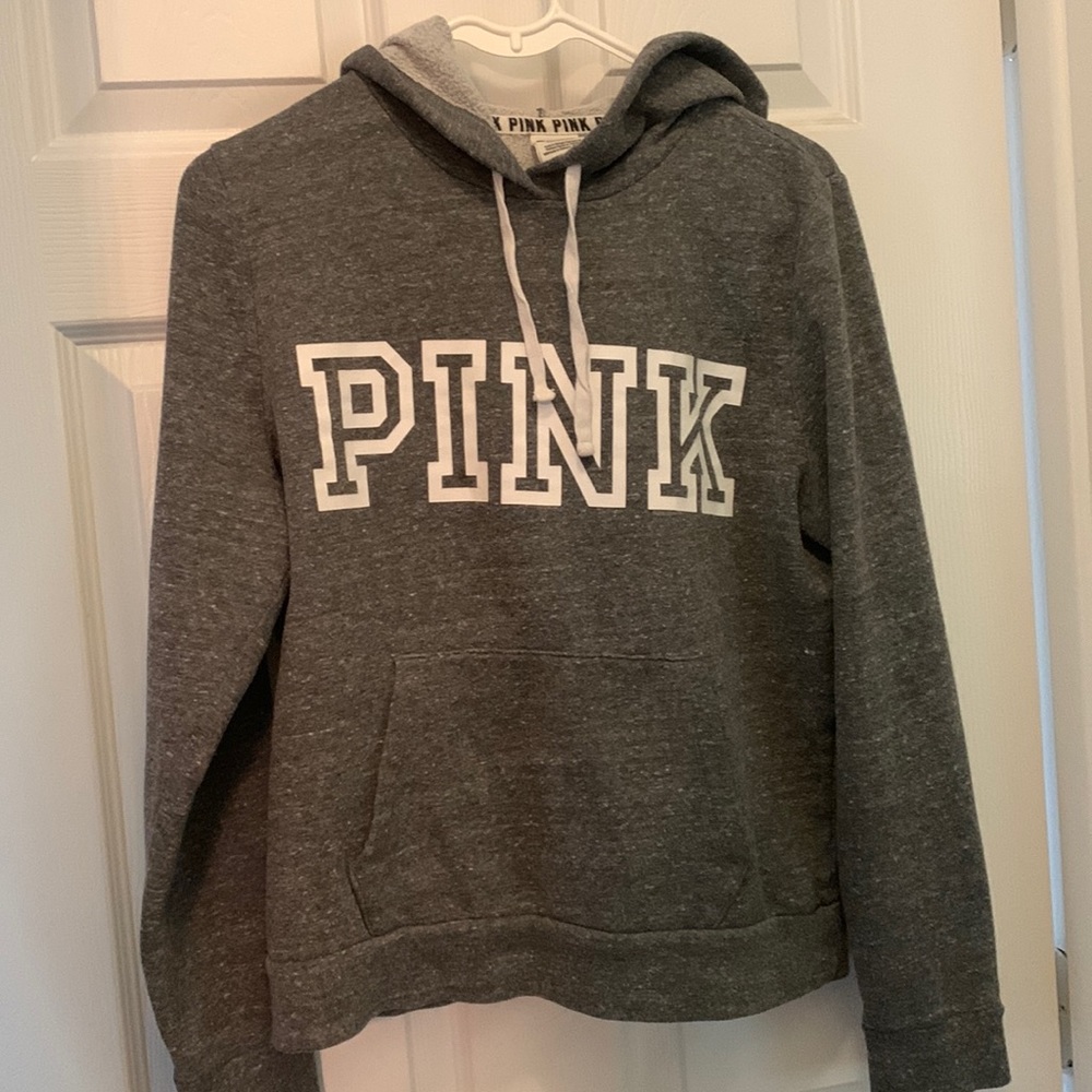 Gray sweatshirt